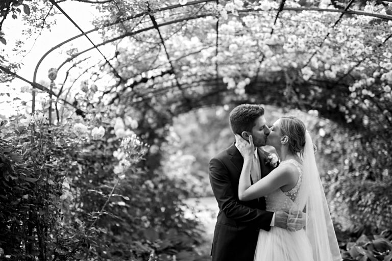 Bespoke wedding photography made by Elene Photography